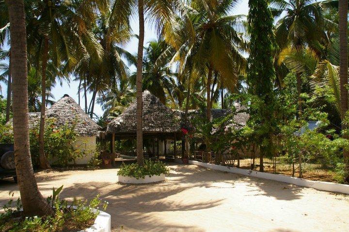 Ndame Beach Lodge Падже Экстерьер фото